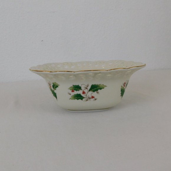 Pierced Treat Bowl Square Gold Trim Royal Limited Holly Holiday Christmas Japan - Picture 2 of 10